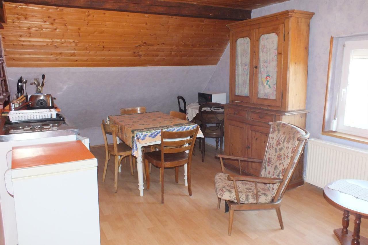Gite Rustique Sous Combles Merxheim Exteriör bild